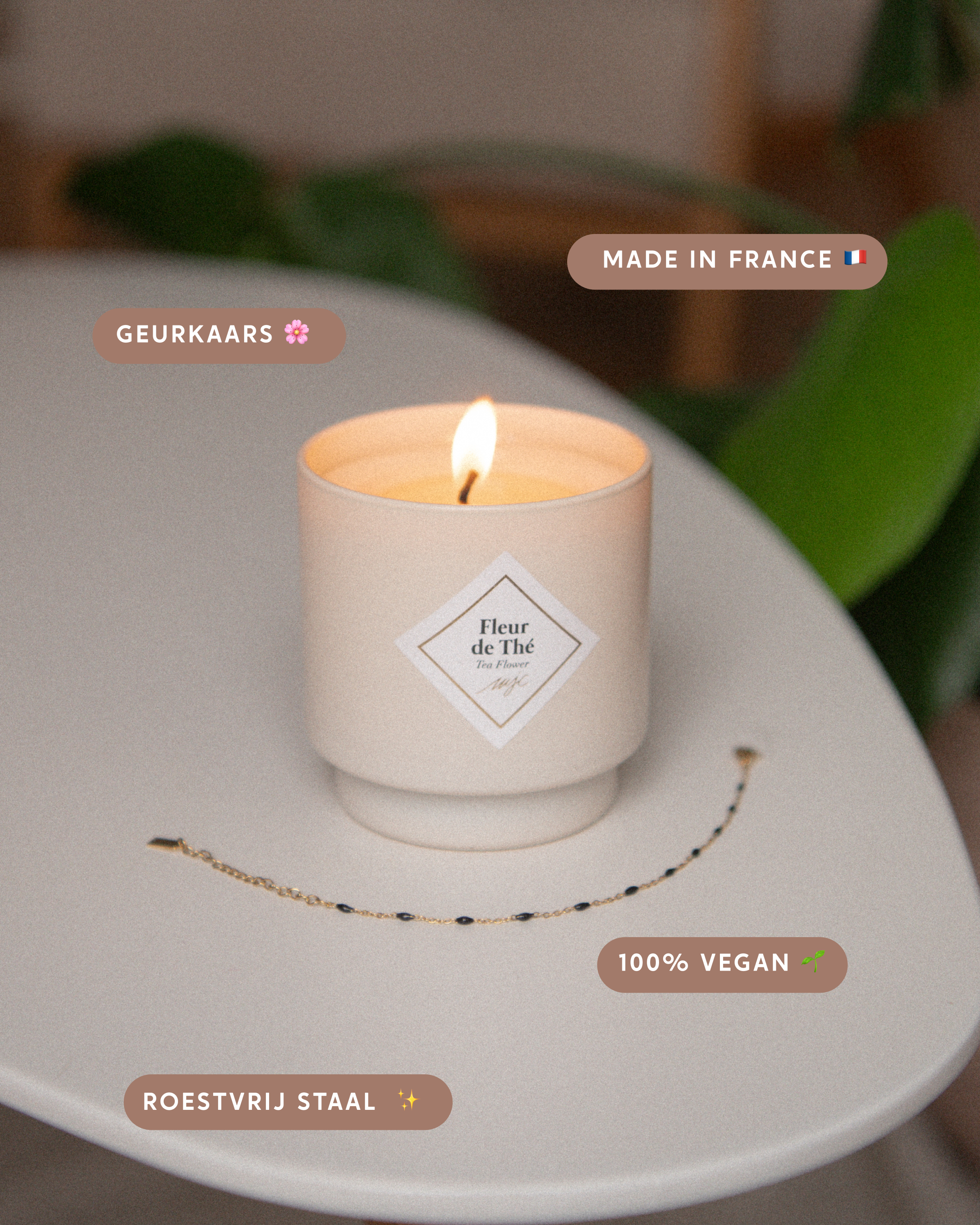 Geurkaars met sieraad Fleur de Thé