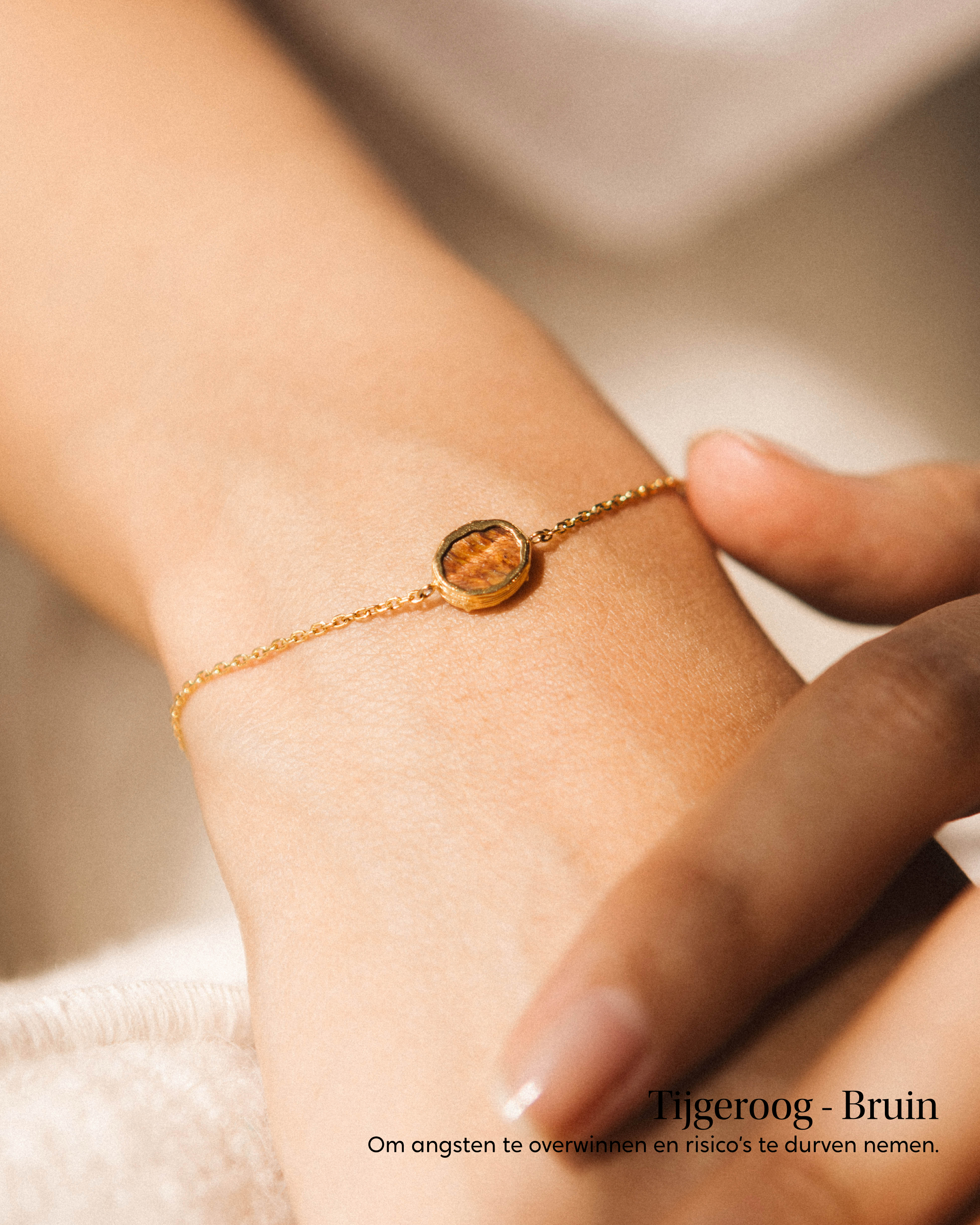 Geurkaars met sieraad Le Pouvoir des Pierres